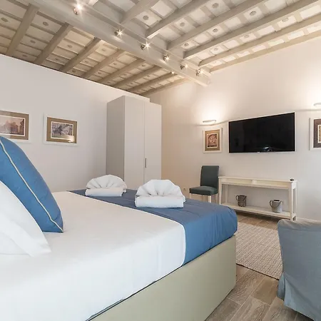 Apartment Cs Exclusive Campo De Fiori Palace