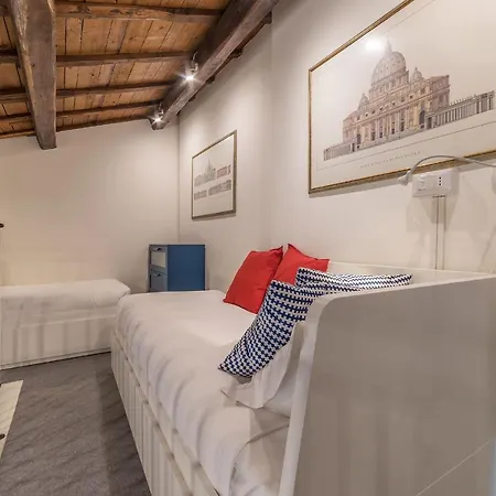 Apartment Cs Exclusive Campo De Fiori Palace